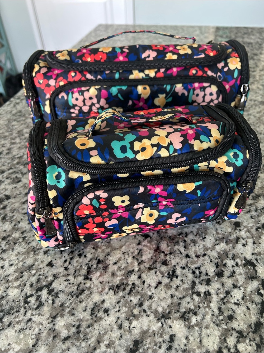 Lug Trolley Cosmetics Set-Cases Make Up Bags Travel Packable Wild Flowers Black
